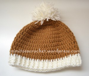 Gorro pom-pom marrón-marfil II
